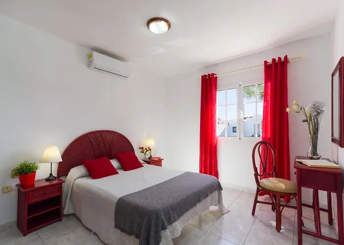 Villa Sol Lanzarote By Puerto del Carmen (Lanzarote)